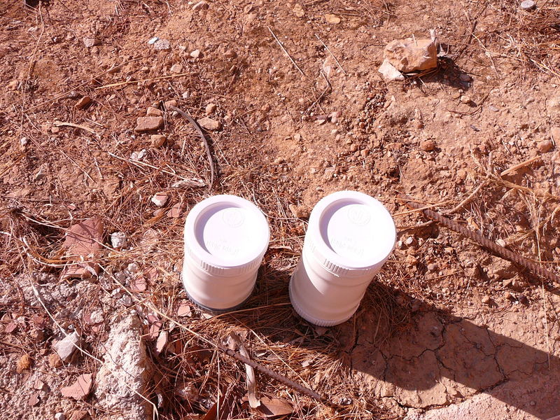 File:Syn enclosure1.jpg