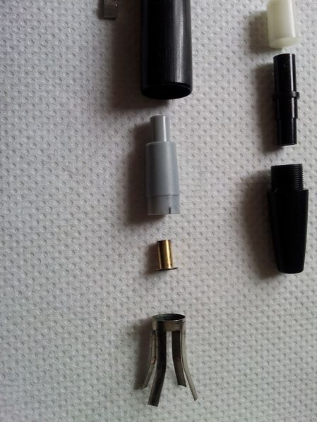 File:Lamy2000-disasm011.jpg